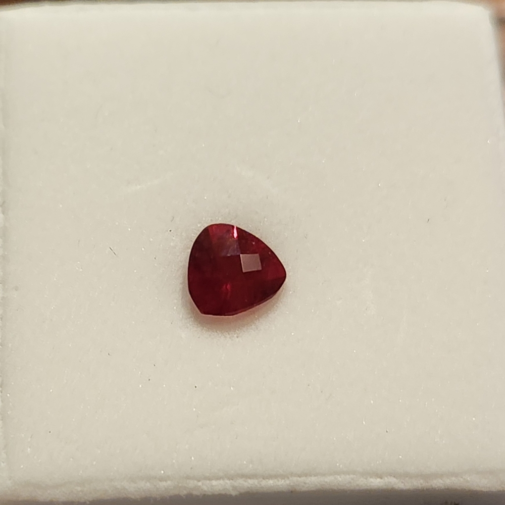 Trillion Cut Red Labradorite Gemstone